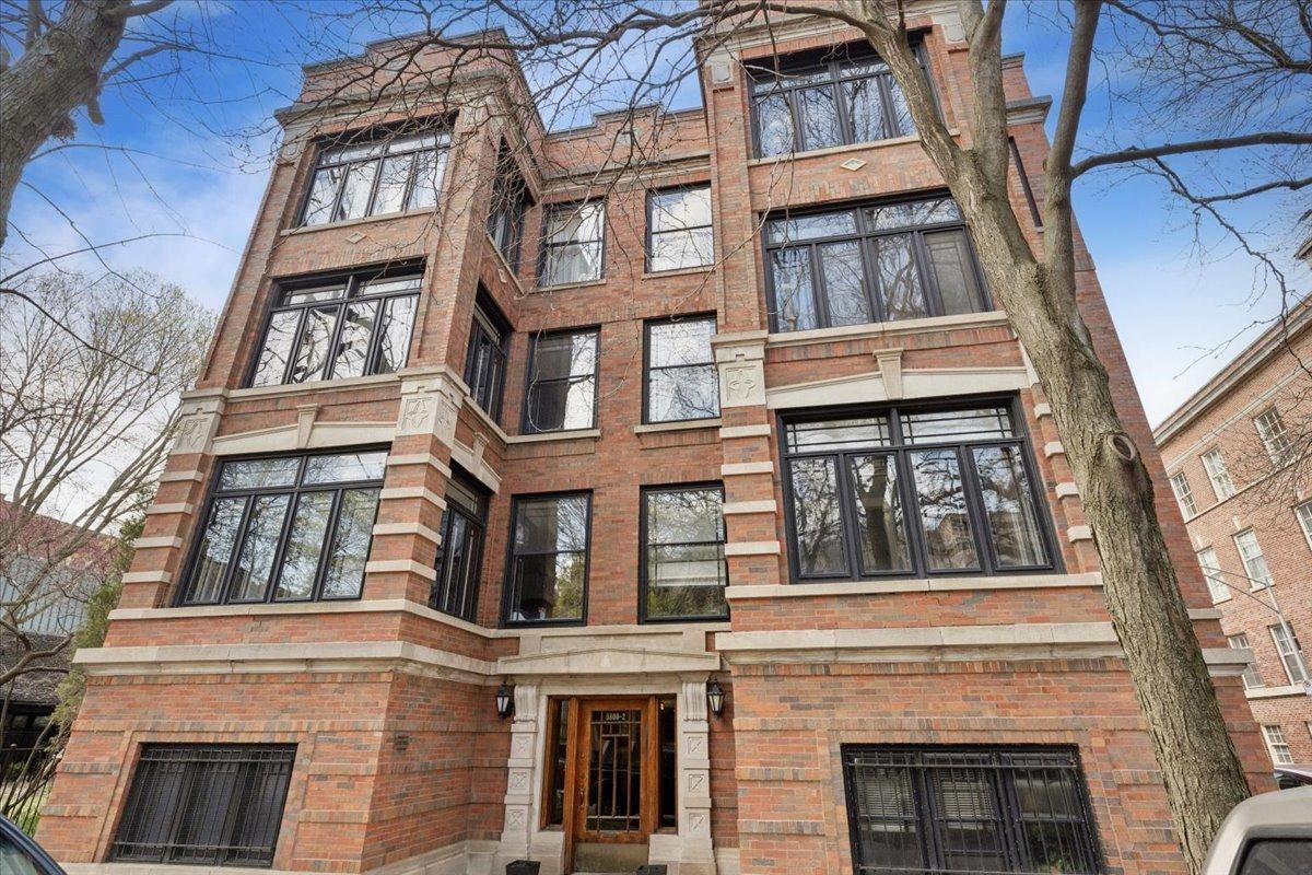 5802 S Blackstone Ave. #1, Chicago, IL 60637