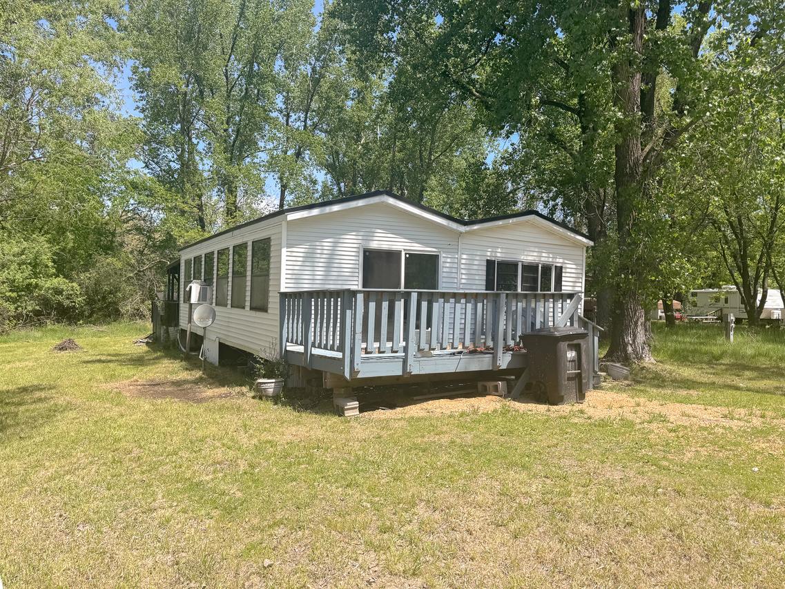 29/310 Woodhaven, Sublette, IL 61367