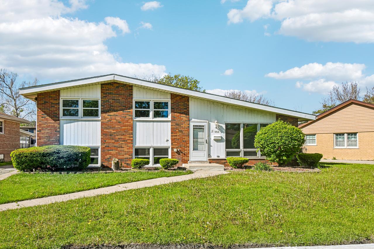 350 Carey Ct., Chicago Heights, IL 60411
