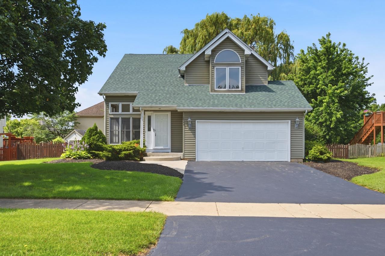 1560 Colorado Ave., Aurora, IL 60506