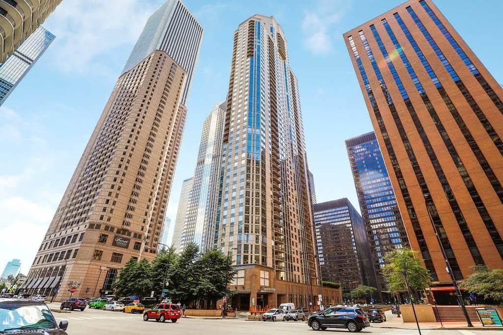 222 N Columbus Dr. #3501, Chicago, IL 60601