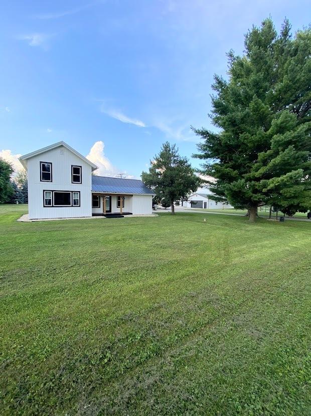 24308 Dunham Rd., Harvard, IL 60033