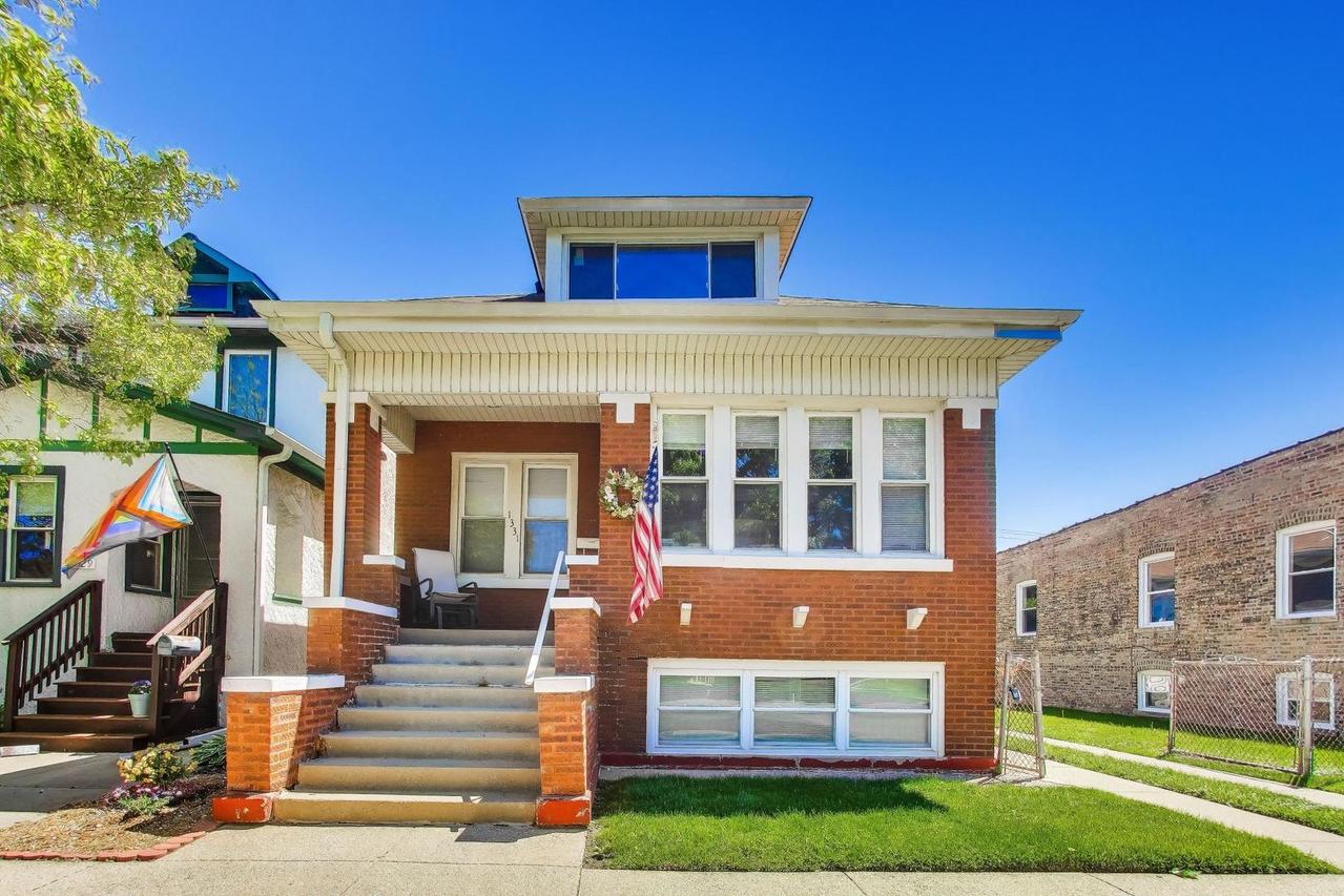 1331 Wesley Ave., Berwyn, IL 60402