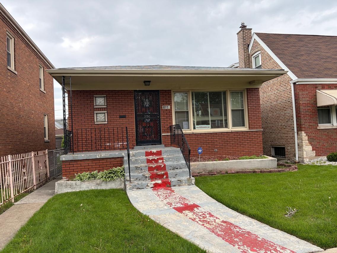 10031 S Forest Ave., Chicago, IL 60628