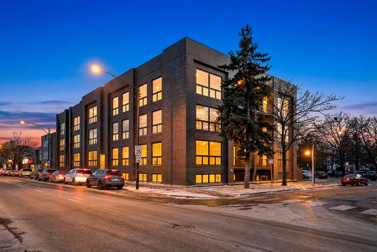 5830 N Lincoln Ave. #2W, Chicago, IL 60659