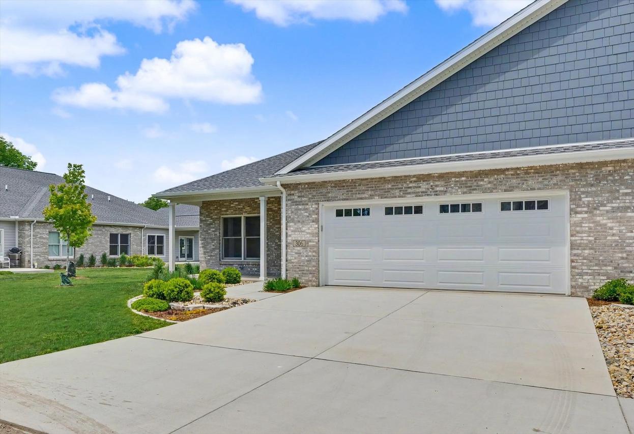 306 E Pine St., Fairbury, IL 61739