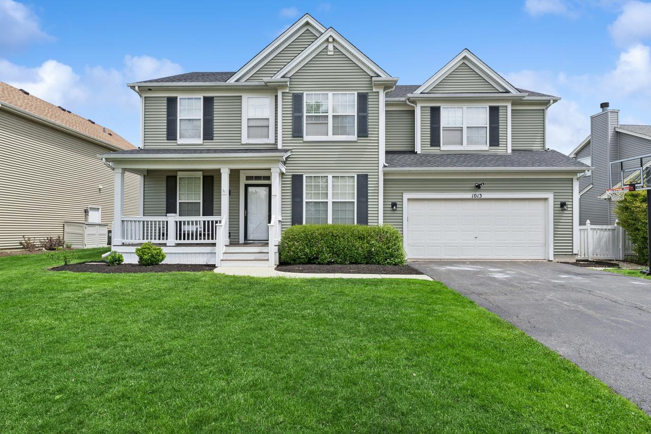1013 Club Lake Dr., Antioch, IL 60002