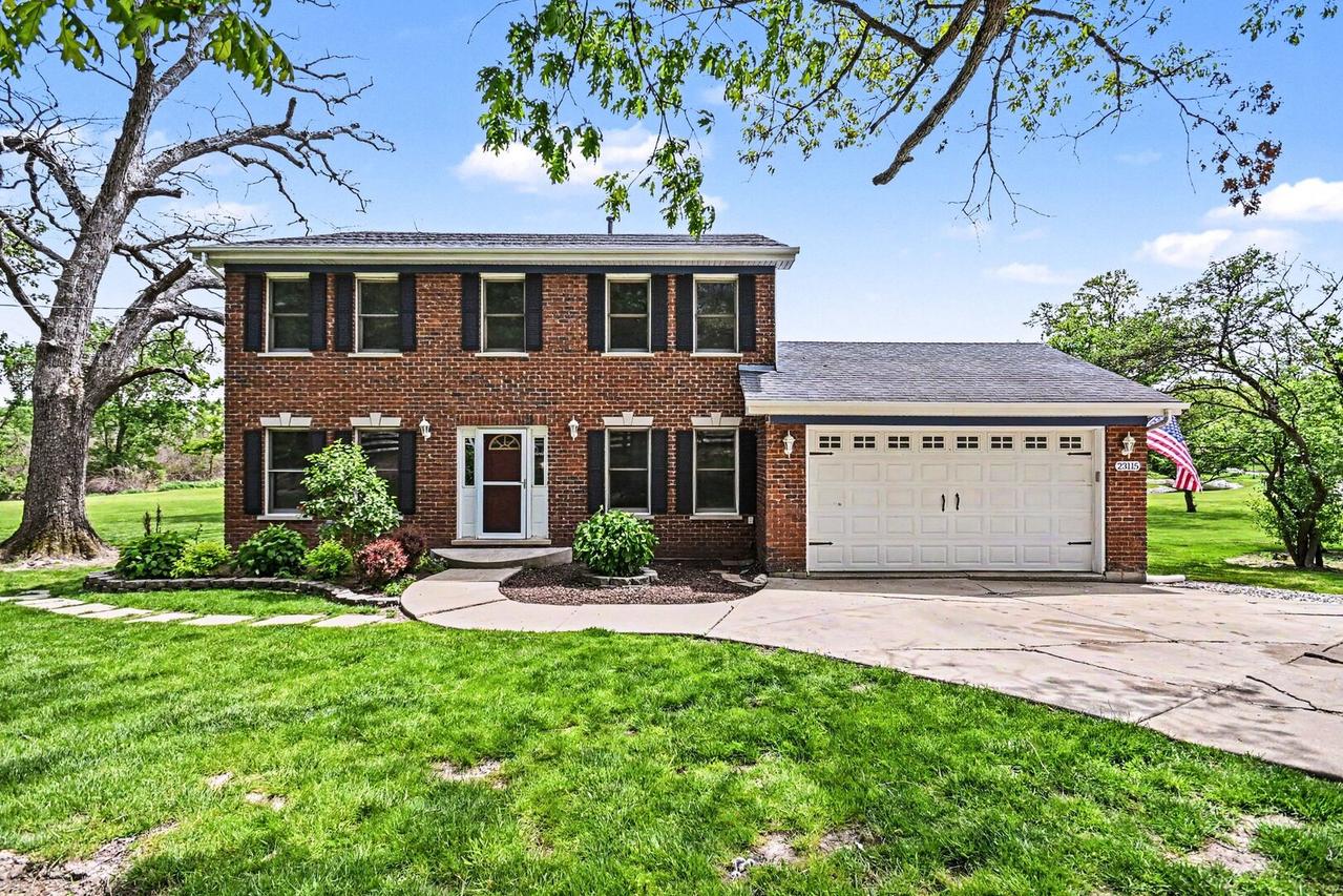 23115 S Hidden Lake Tr., Crete, IL 60417