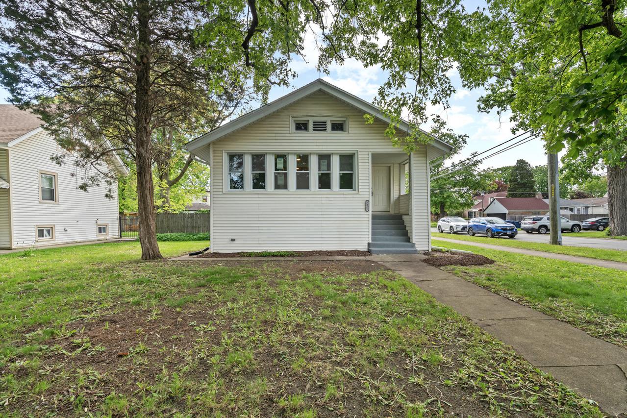1400 S 17th Ave., Maywood, IL 60153