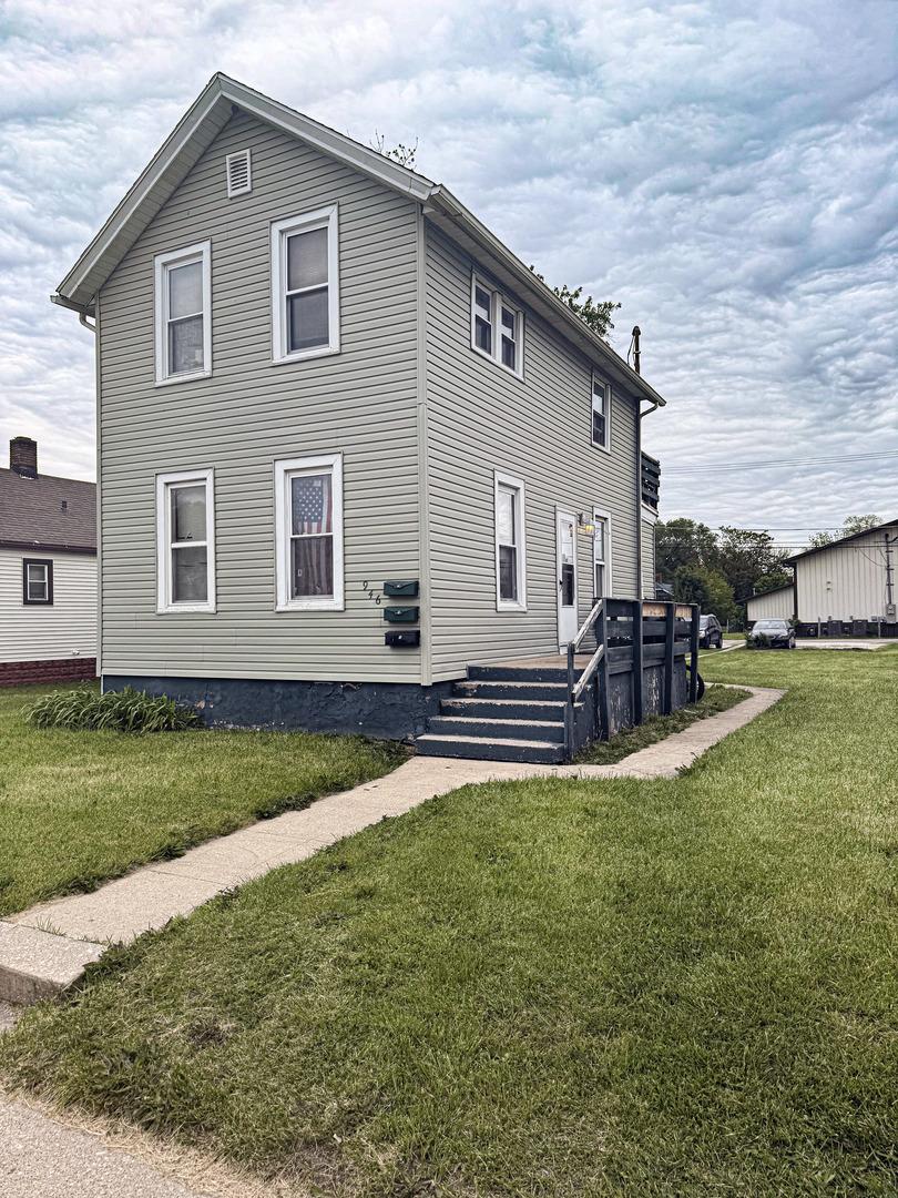 946 S Schuyler Ave., Kankakee, IL 60901