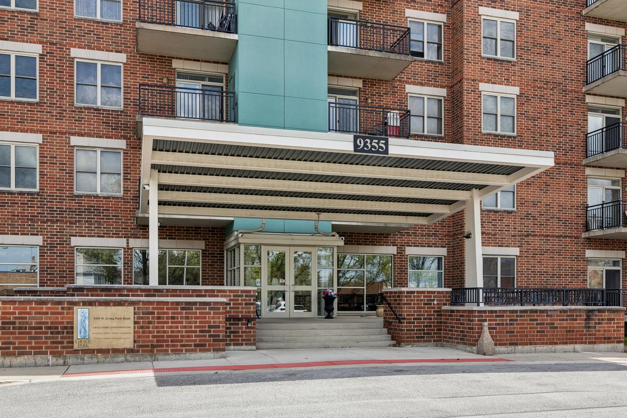 9355 Irving Park Rd. #401, Schiller Park, IL 60176