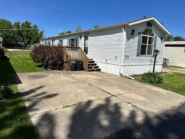 1319 Nicole Ln., Sandwich, IL 60548