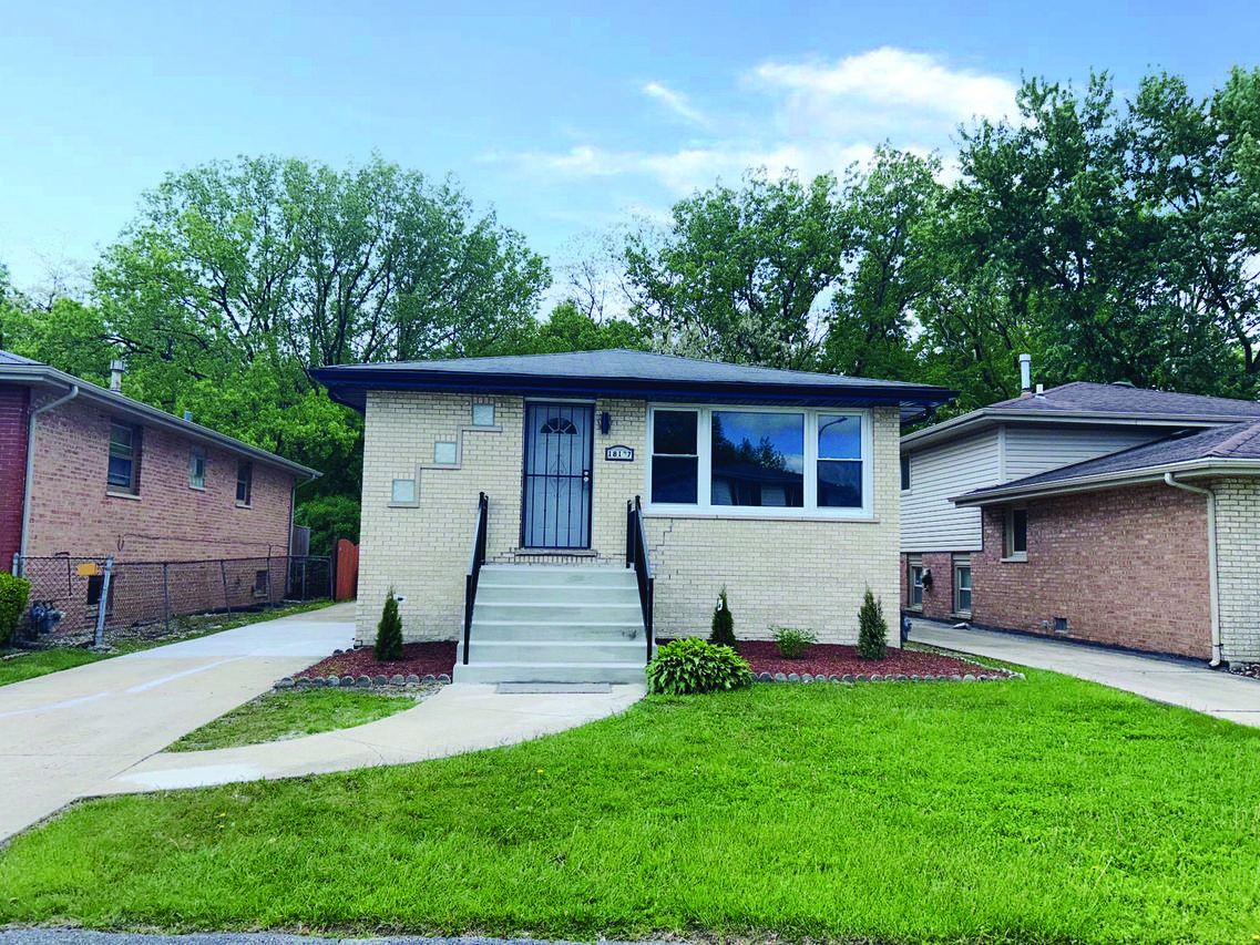 18137 Ravisloe Ter., Country Club Hills, IL 60478