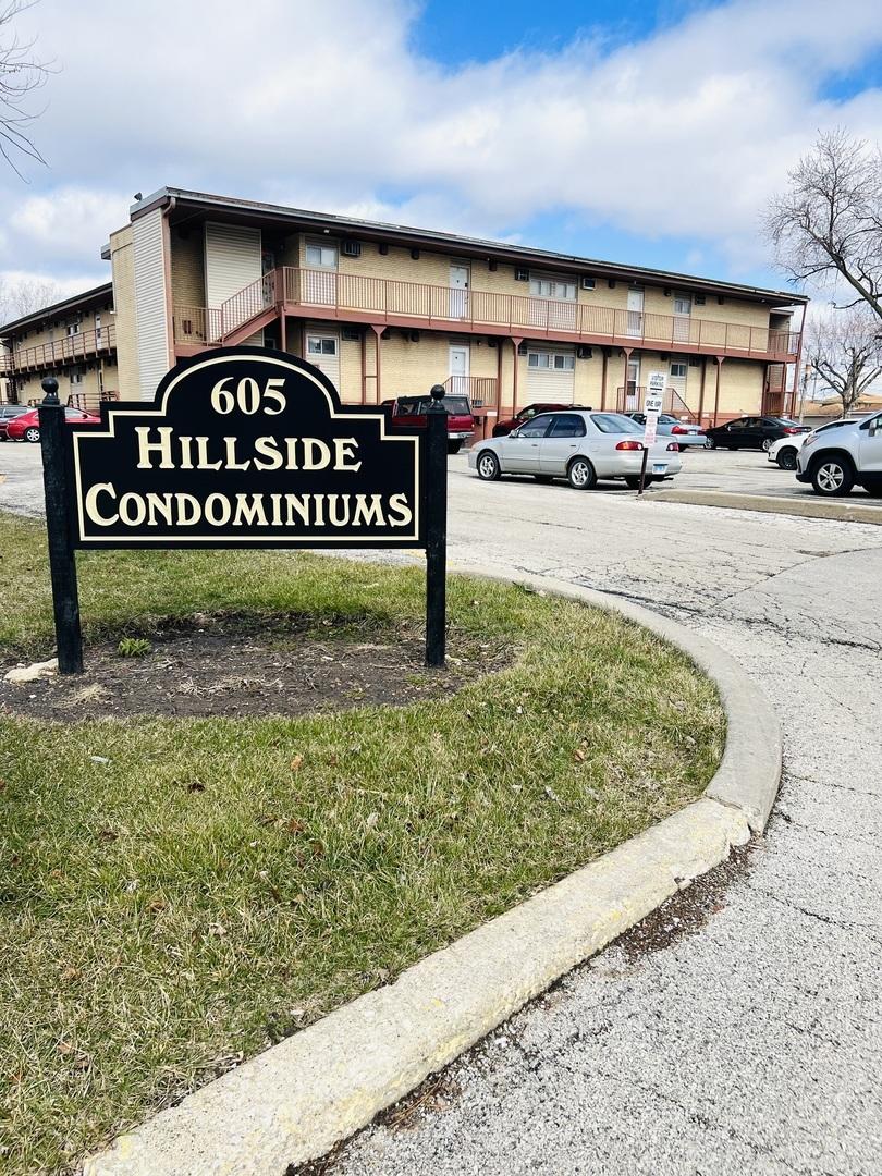 605 N Wolf Rd. #8E, Hillside, IL 60162