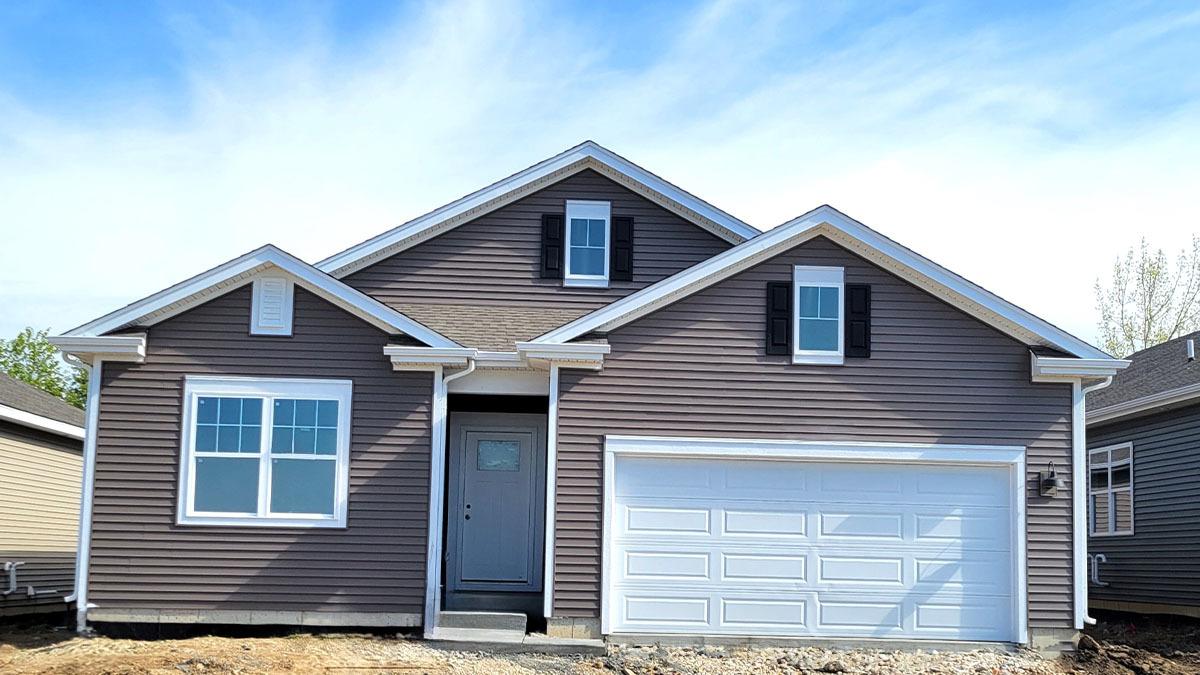 6290 Redwood Tr., Wonder Lake, IL 60097