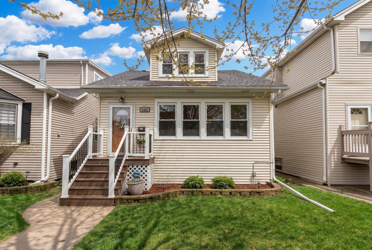 6461 W Raven St., Chicago, IL 60631