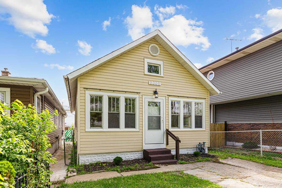 3005 Commercial Ave., South Chicago Heights, IL 60411