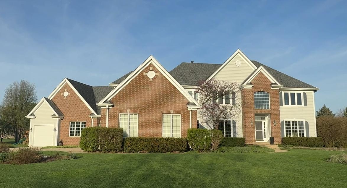 4N918 West Woods Dr., St. Charles, IL 60175