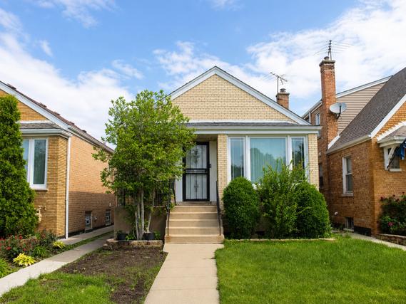 New Homes with Master Bedrooms on the 1st Floor in Chicago Lawn: May 23rd to May 29th