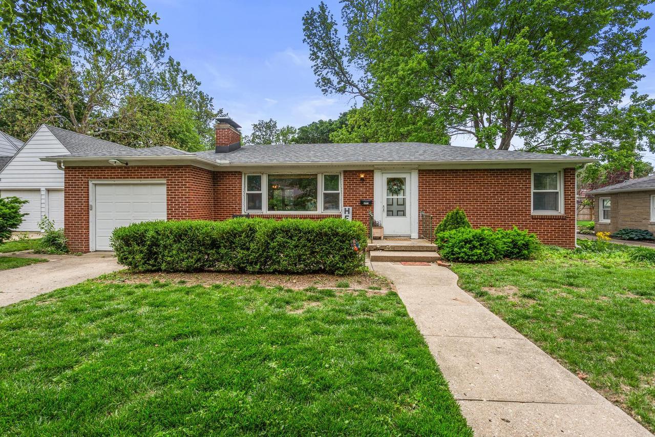 1117 W Union St., Champaign, IL 61821