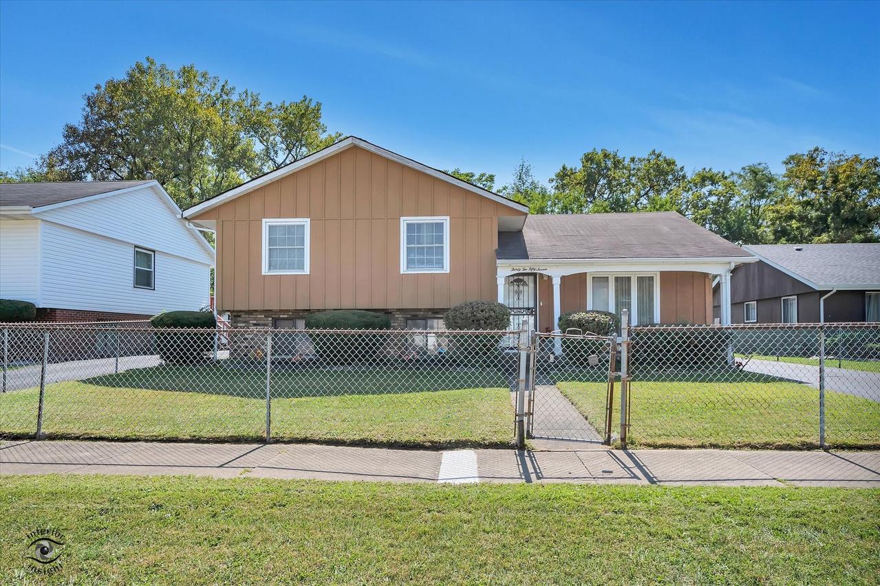 3257 Magnolia Dr., Markham, IL 60428