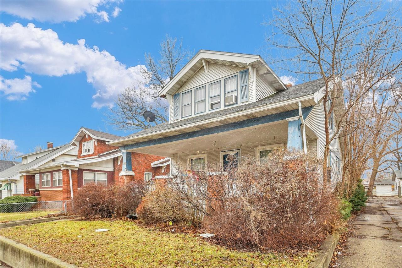 1545 N Monroe St., Decatur, IL 62526