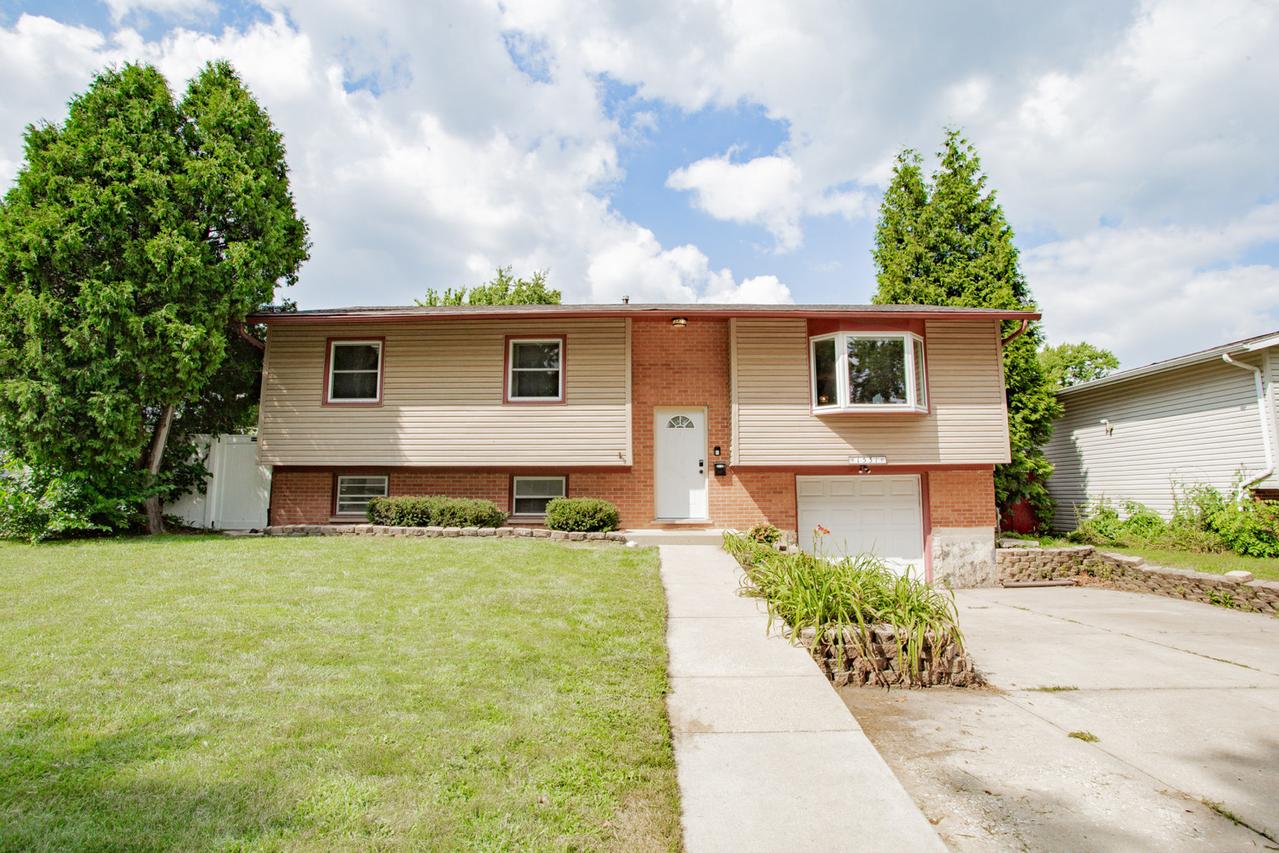 1531 Maplewood Ave., Hanover Park, IL 60133
