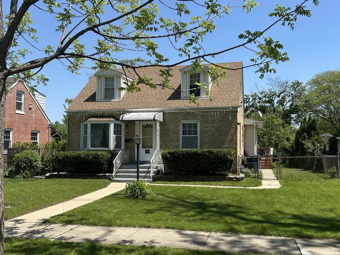 231 S Addison St., Bensenville, IL 60106