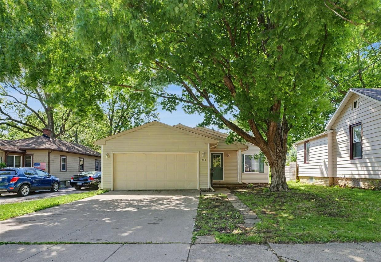 905 S Cottage Grove Ave., Urbana, IL 61801