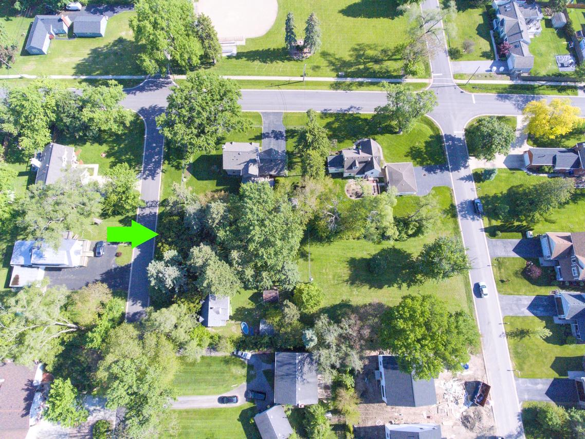 1S156 3rd St., Lombard, IL 60148