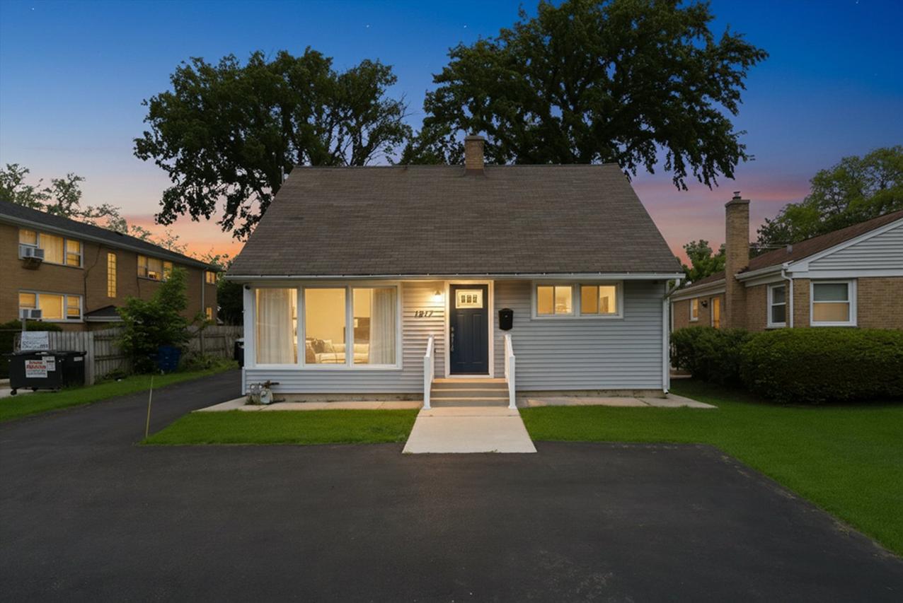 1517 E Roosevelt Rd., Wheaton, IL 60187