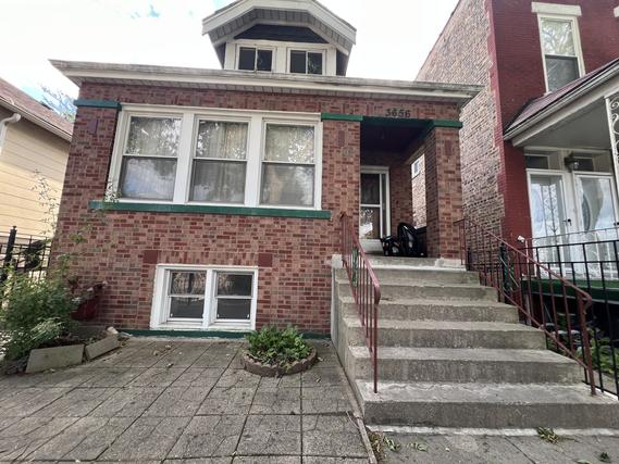 New Homes with Master Bedrooms on the 1st Floor in McKinley Park: May 9th to May 15th