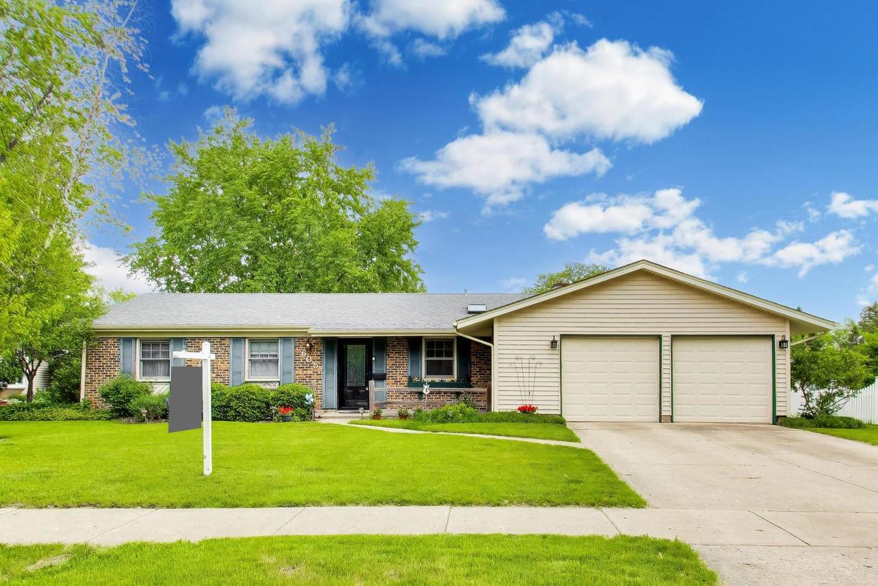 605 N Rohlwing Rd., Palatine, IL 60074