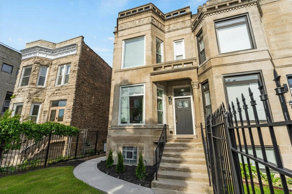 6450 S Greenwood Ave., Chicago, IL 60637