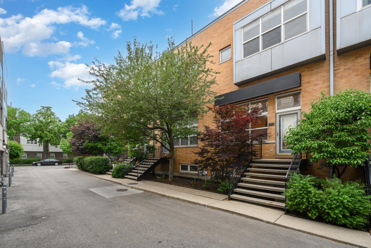 1811 N Rockwell St. #D, Chicago, IL 60647