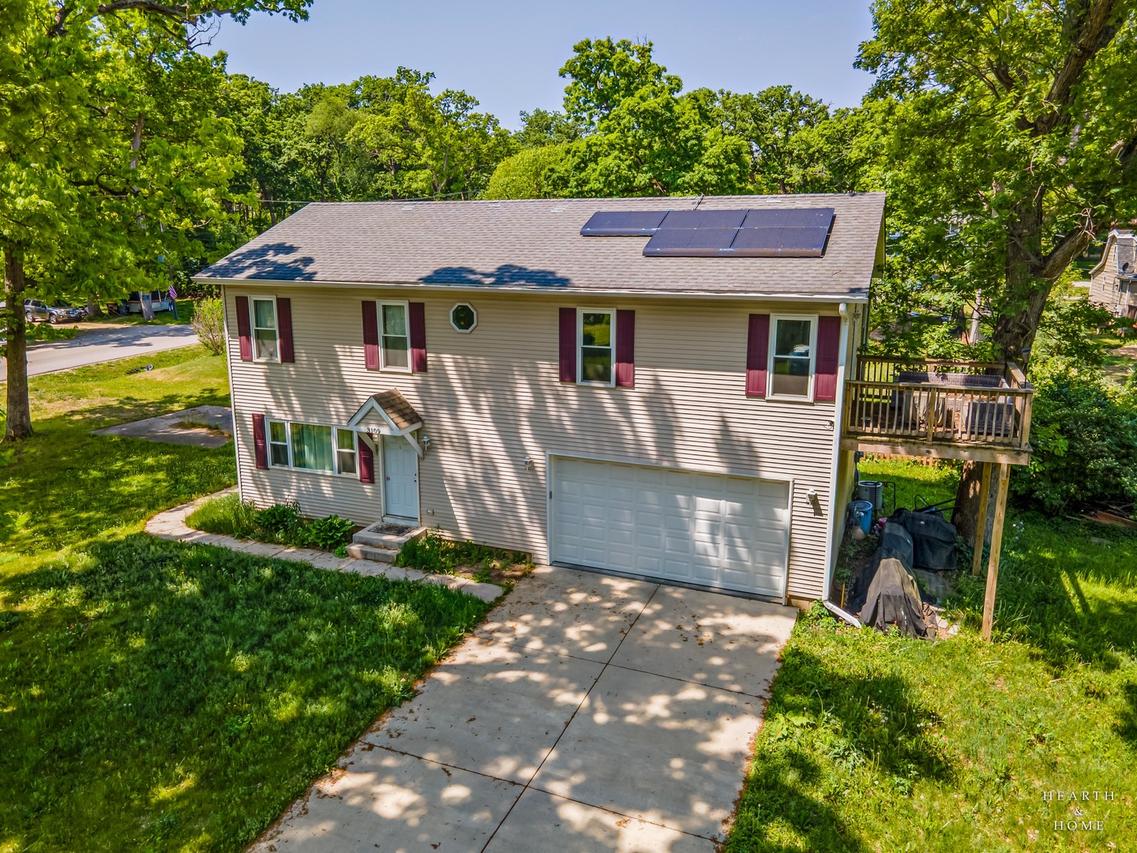 3109 Park Dr., Wonder Lake, IL 60097