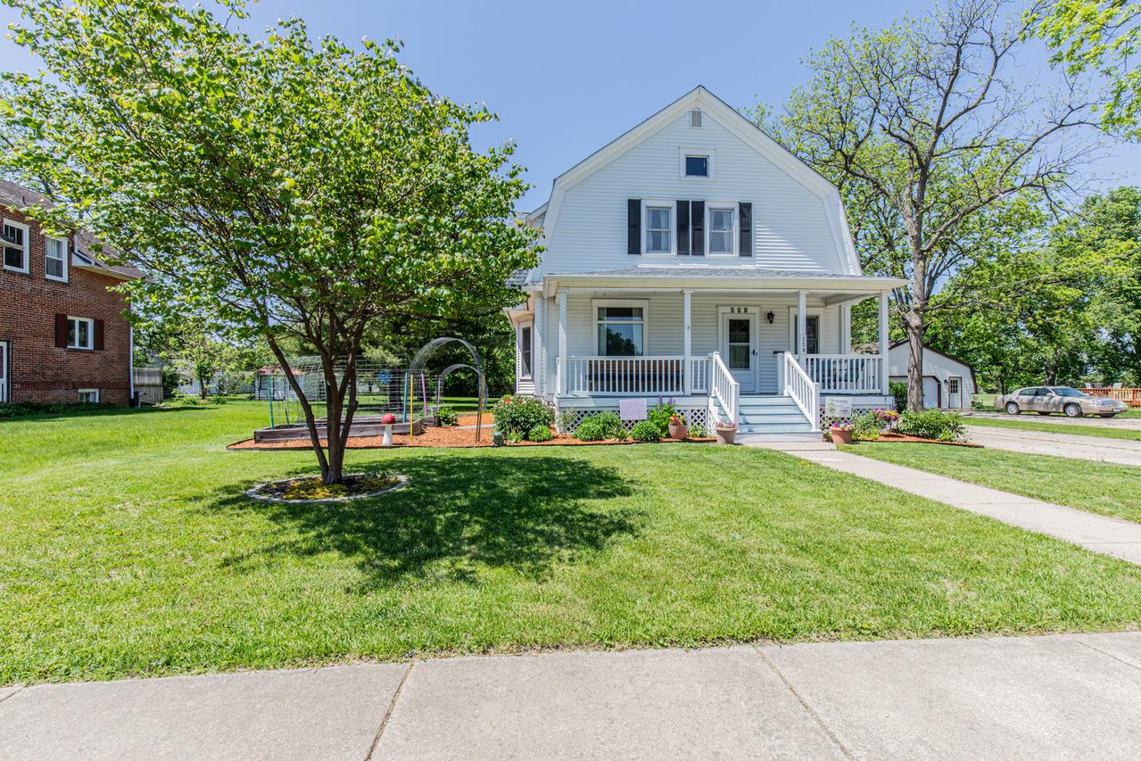 128 N Mercer St., Princeton, IL 61356