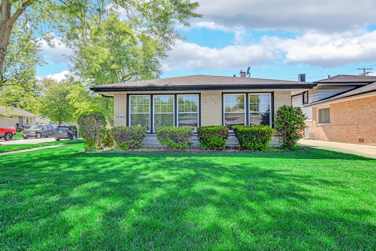 14544 Woodlawn Ave., Dolton, IL 60419