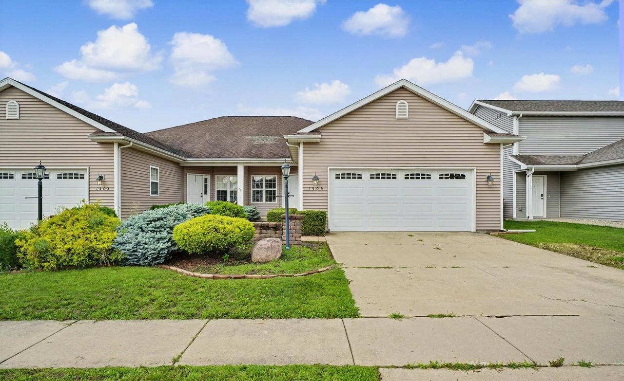 1505 Stonebluff Ct., Champaign, IL 61822
