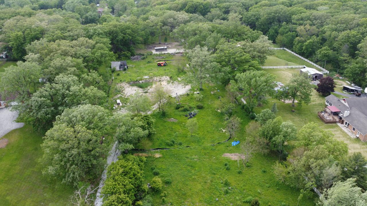 24232 S Kings Rd., Crete, IL 60417