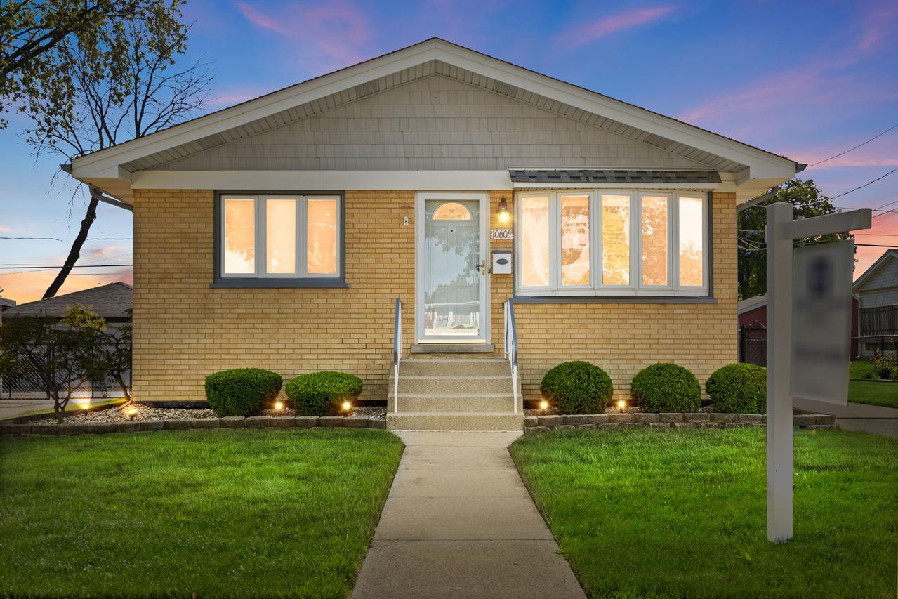 10605 Sycamore Dr., Chicago Ridge, IL 60415