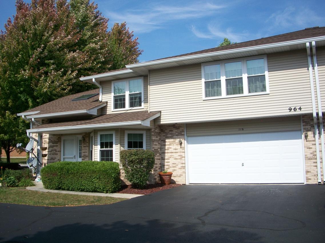 964 Elderberry Cir. #116, Naperville, IL 60563