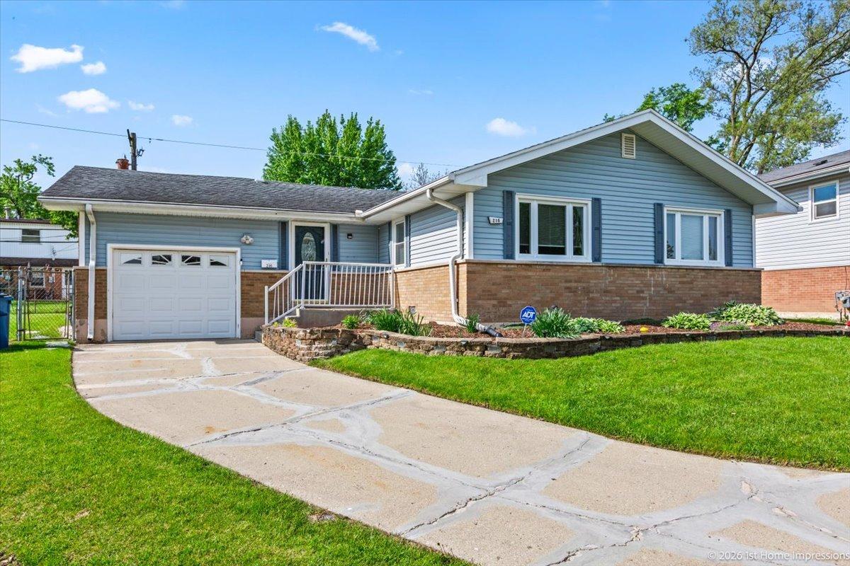 216 Leonard St., Chicago Heights, IL 60411