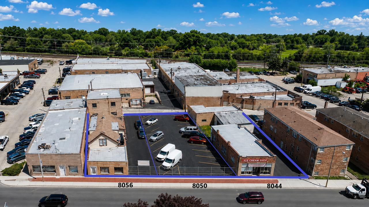 8050 Grand Ave., River Grove, IL 60171