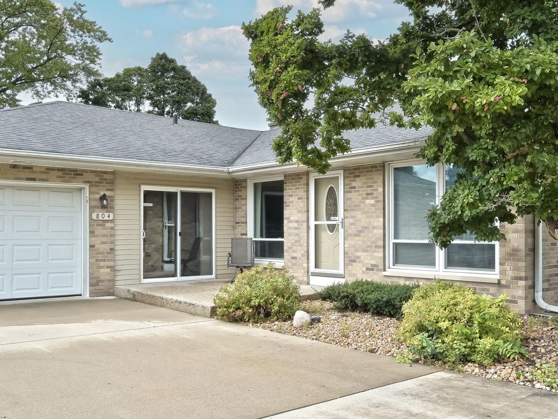 804 Grant St., Harvard, IL 60033