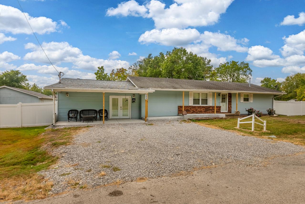 509 Berry St., Freeman Spur, IL 62841