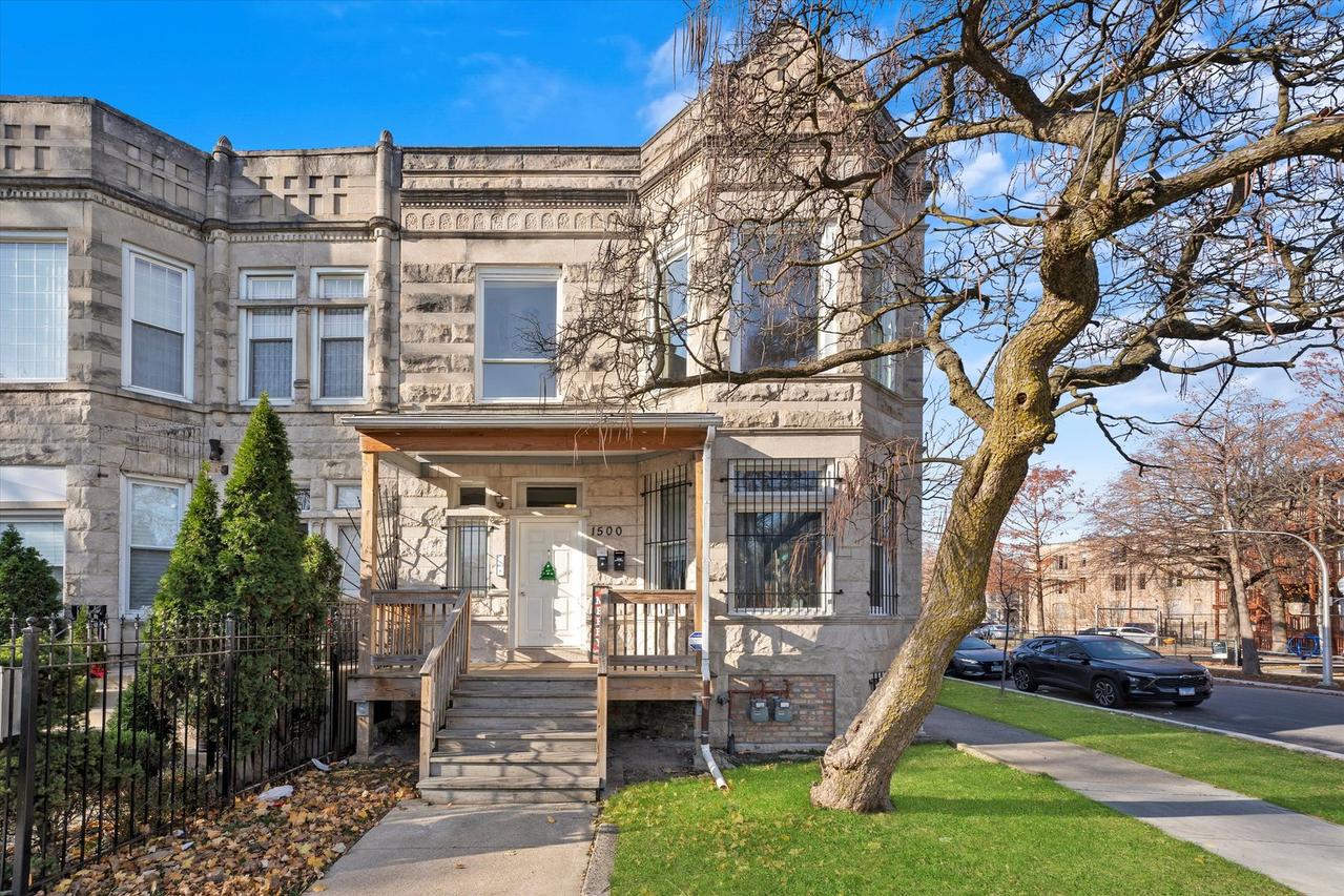 1500 S Trumbull Ave., Chicago, IL 60623
