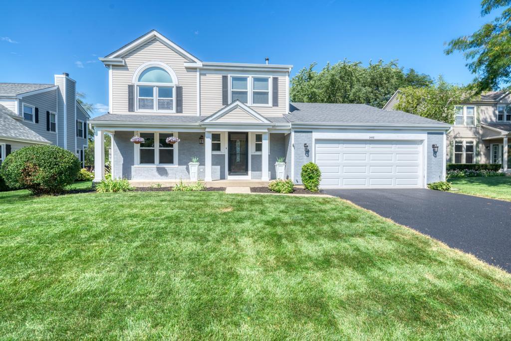 1446 Woodscreek Cir., Crystal Lake, IL 60014