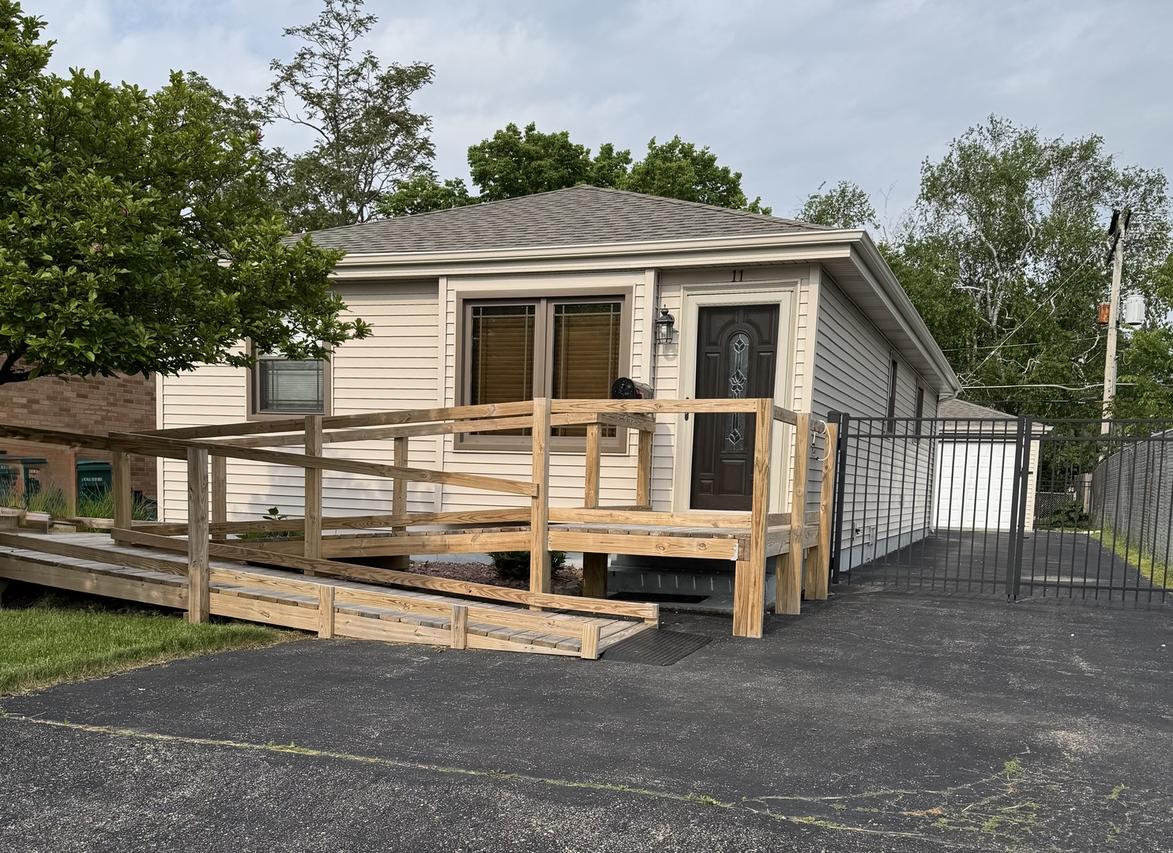11 Wheeler Ave., Joliet, IL 60436