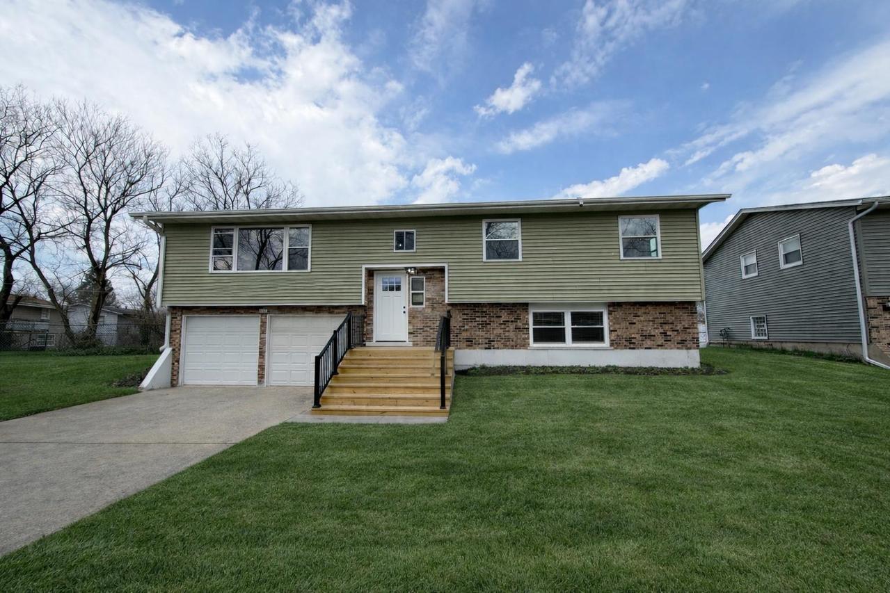 1817 218th Pl., Sauk Village, IL 60411